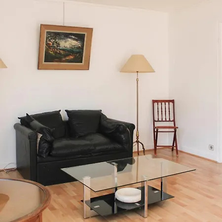 Apartment Duplex Near St Lazare