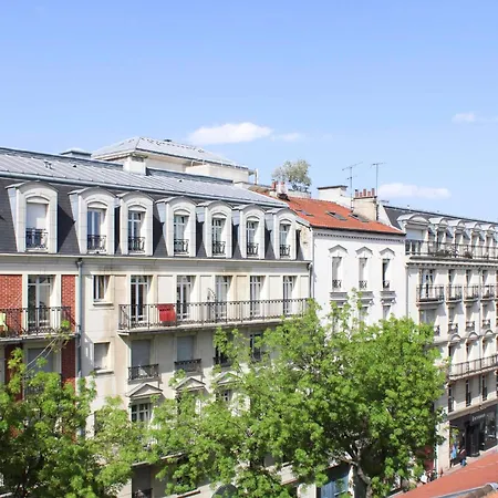 Appartement Duplex Near St Lazare